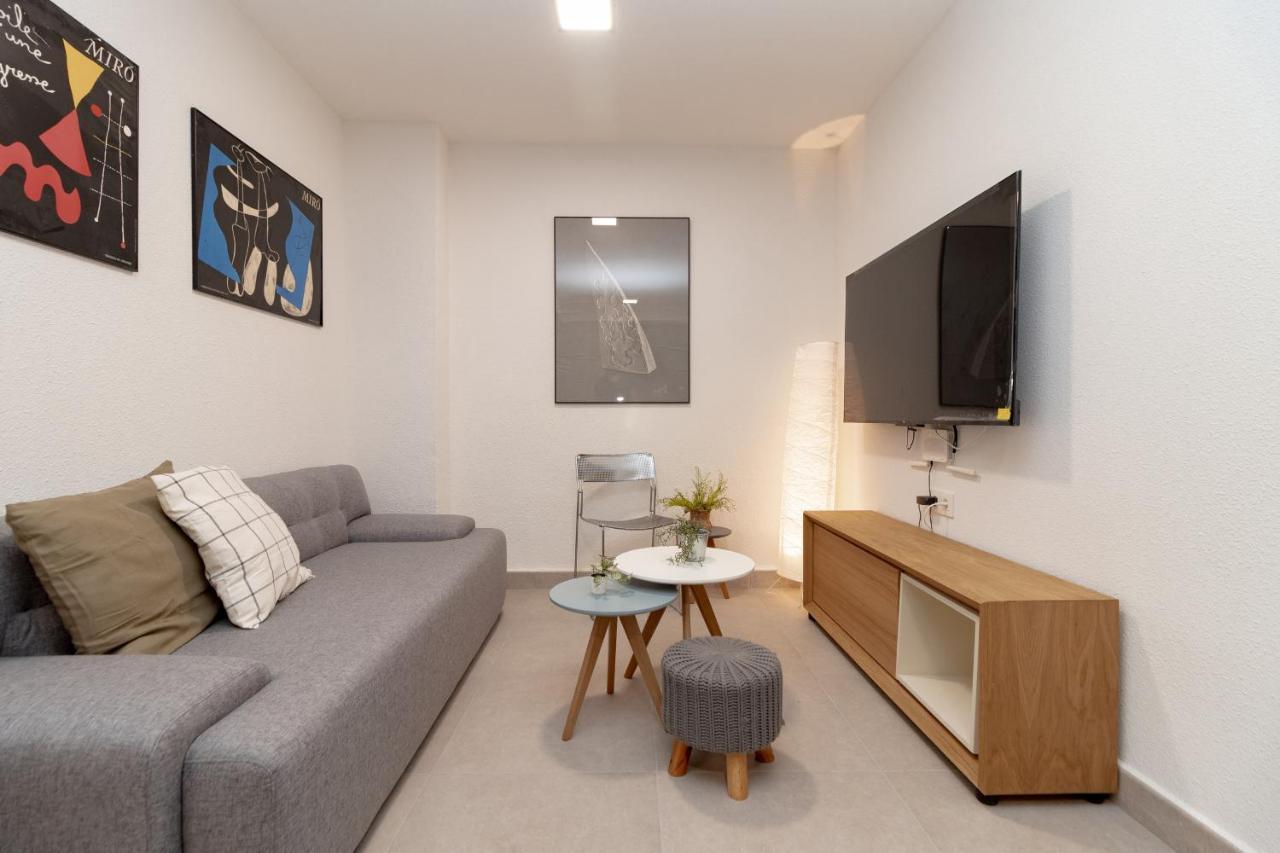 C23 Lovely 4 Bedroom Close To Maria Zambrano Leilighet *