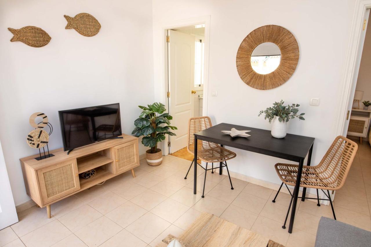 Apartment Pedregalejo Playa *