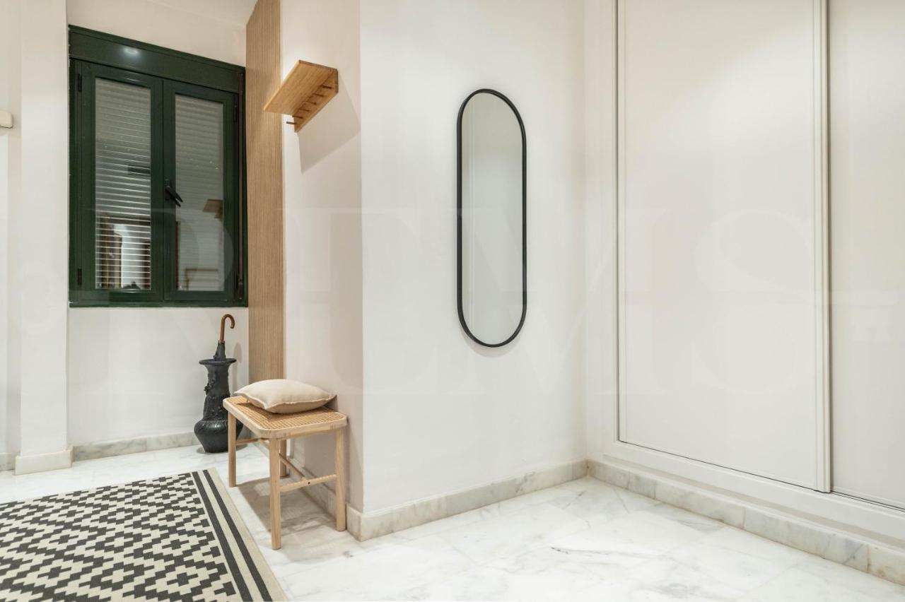 Apartment Elegant In The Heart Of By Rems Málaga