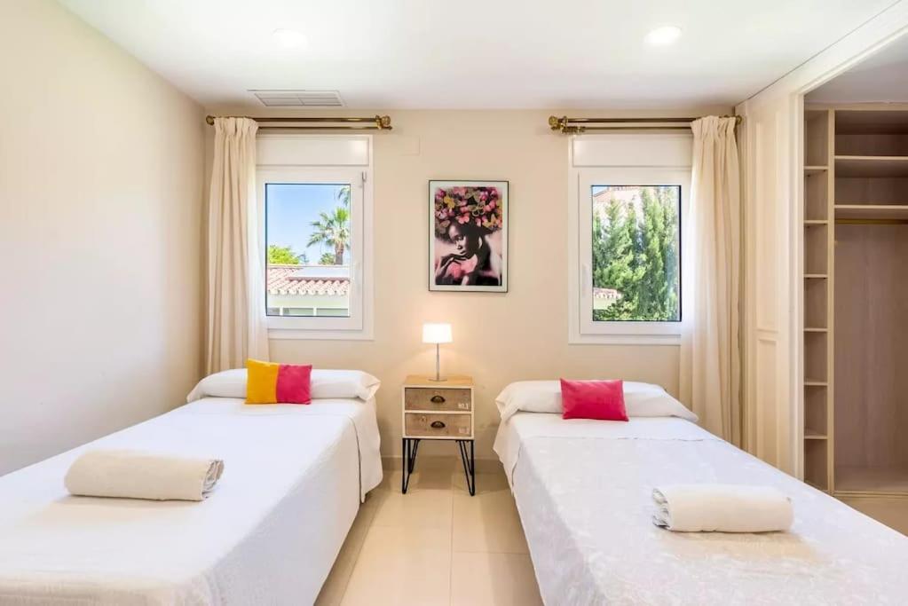 Ohana Luxury With Heated Pool * Málaga