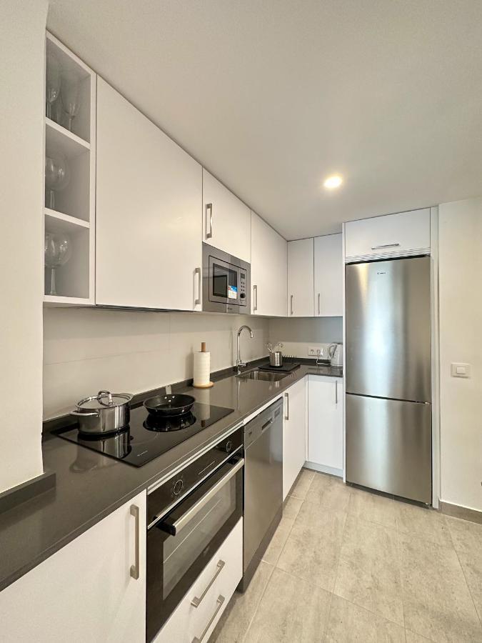 Holidays2malaga Lebrija 3 Bedroom & Terrace & Parking & Smart Tv *
