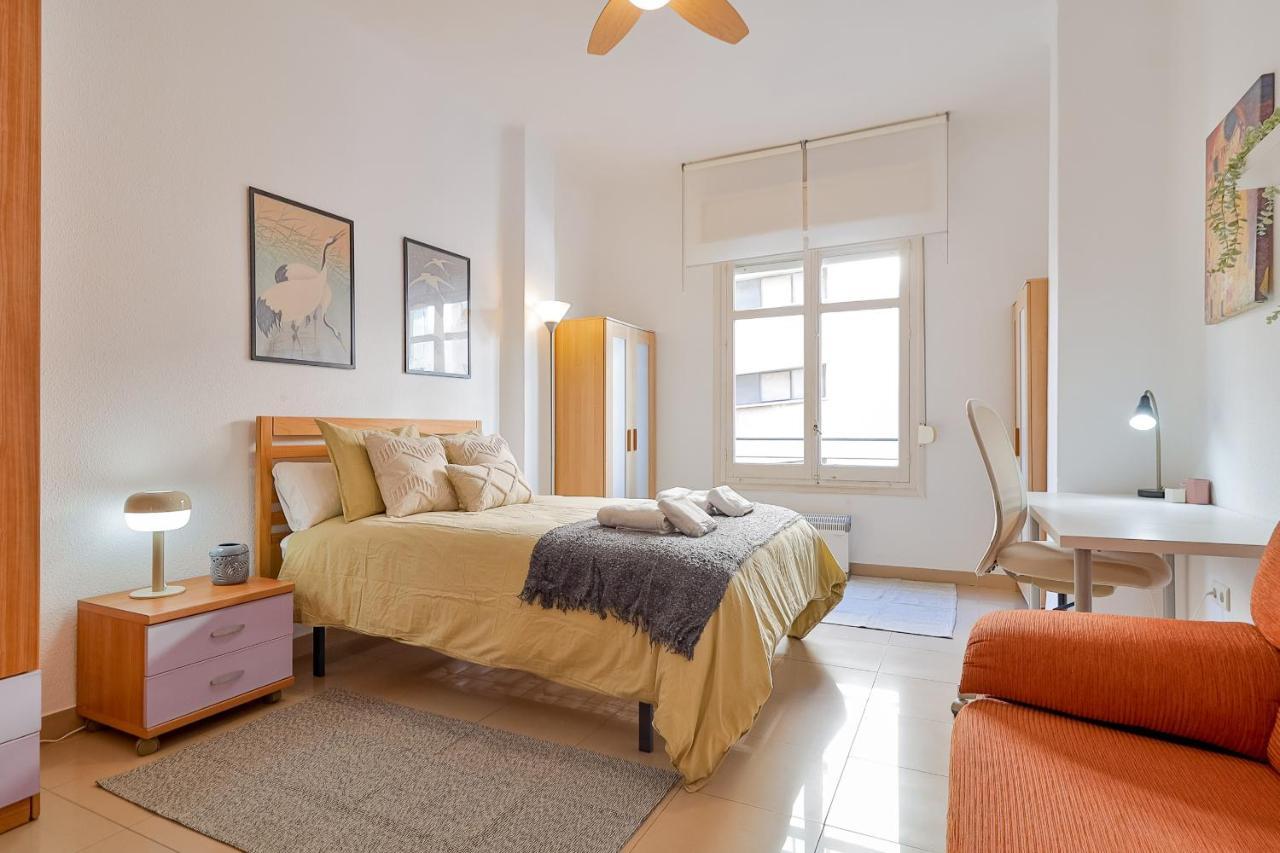 C10 Spacious 5 Bedroom In Soho Appartement