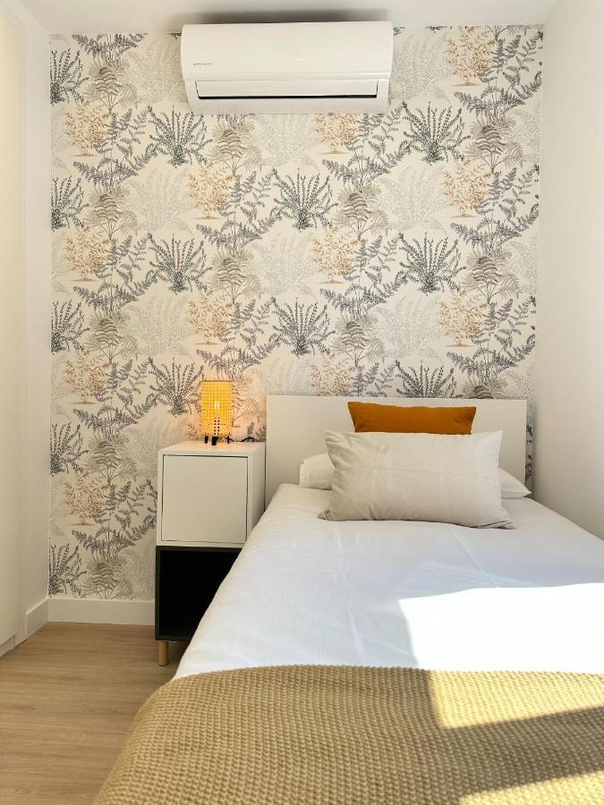 Holidays2malaga Lebrija 3 Bedroom & Terrace & Parking & Smart Tv *