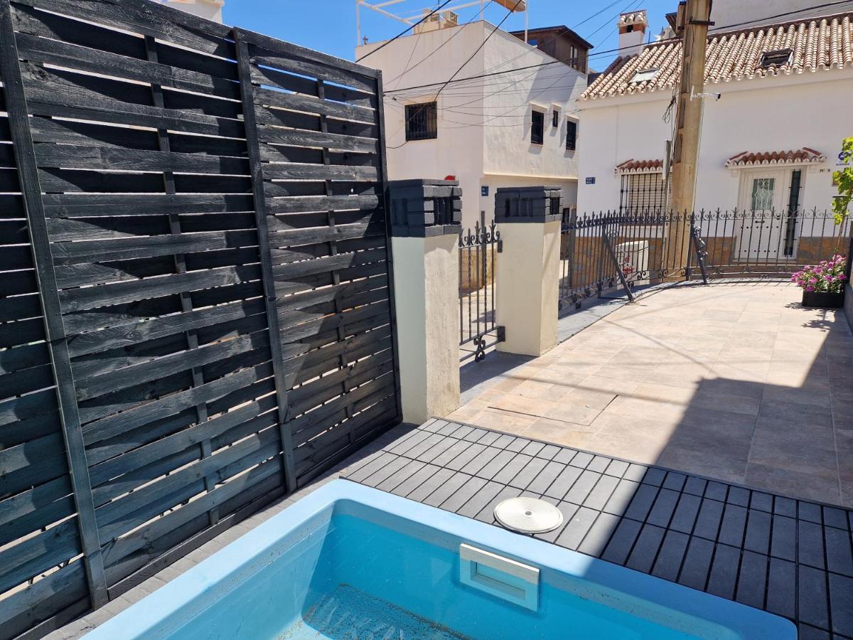 Del Parque Flats Balneario De Pina Villa