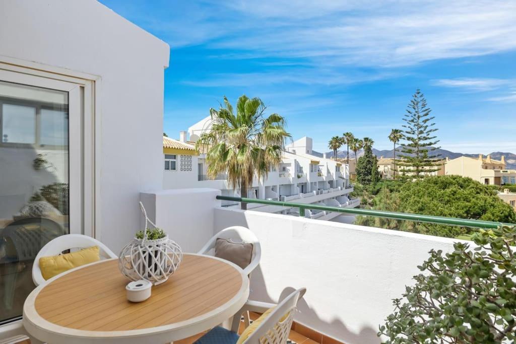 Sea View At Wyndhams Complex Appartement Málaga