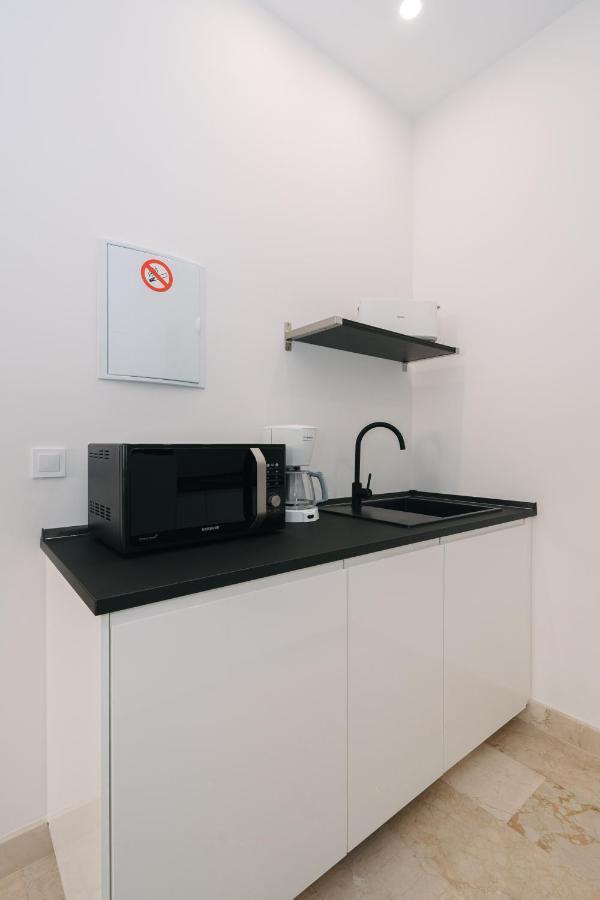 New Picasso Plaza - Apartment