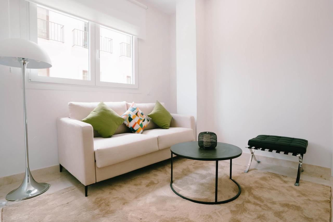 New Picasso Plaza - Apartment