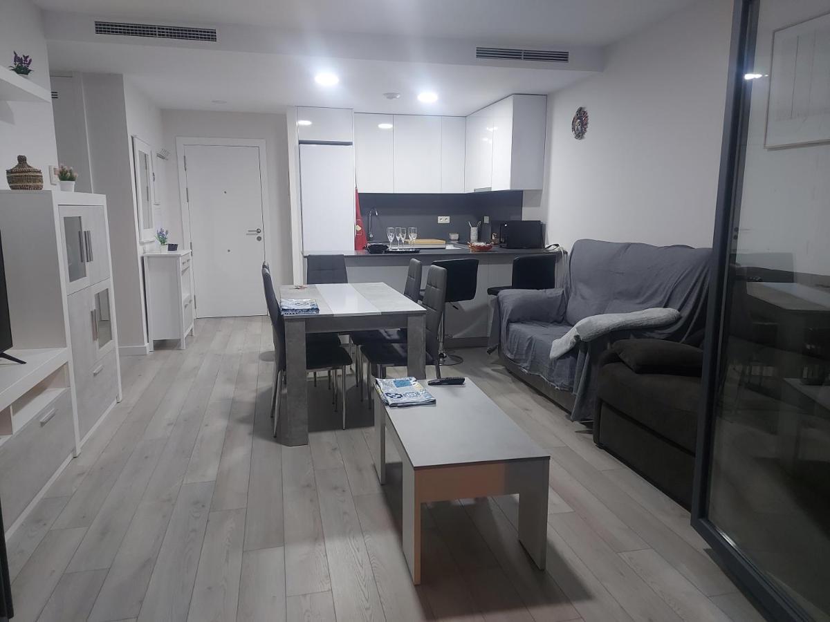 Valle-niza: Beachfront Retreat In Velez-malaga Málaga
