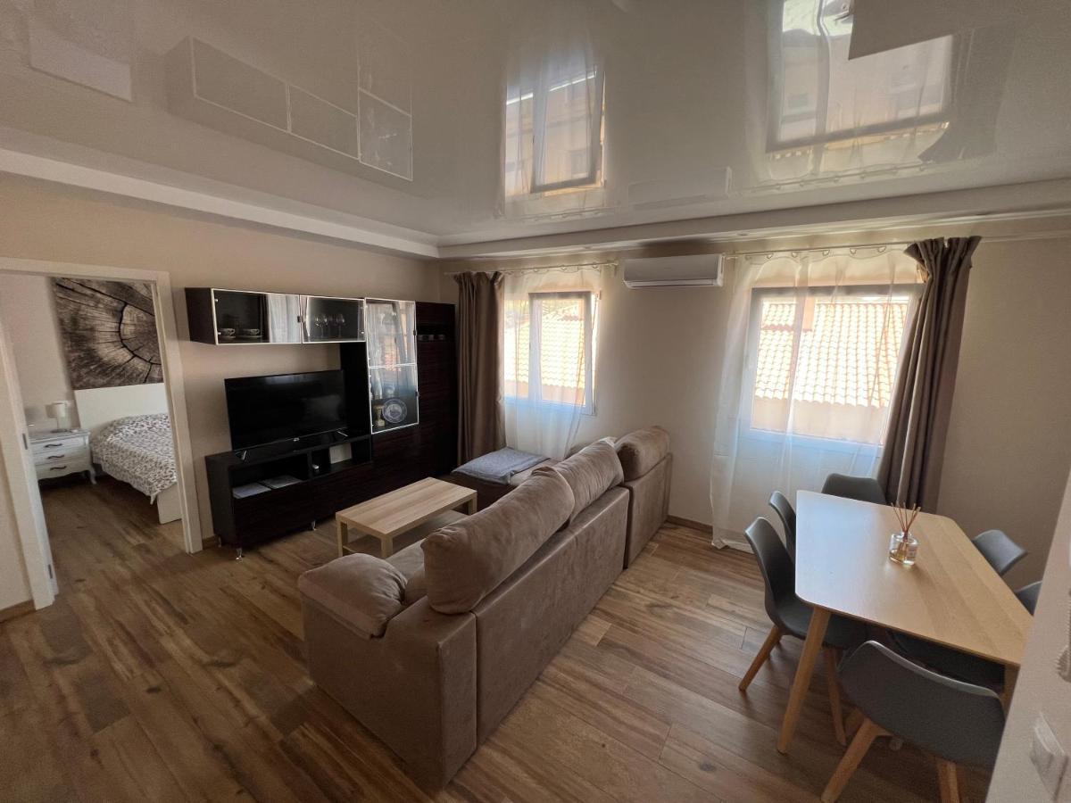 Appartement Genuar Center. Free Parking