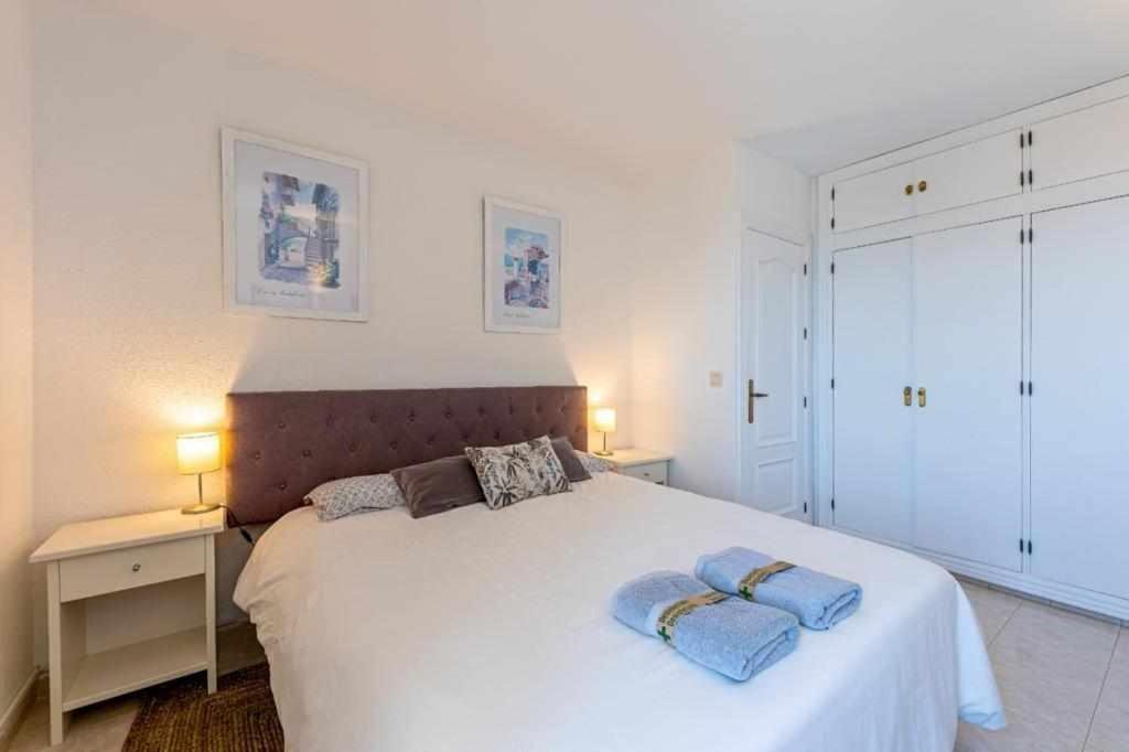 Apartamento Benalmadena With Wonderful Views