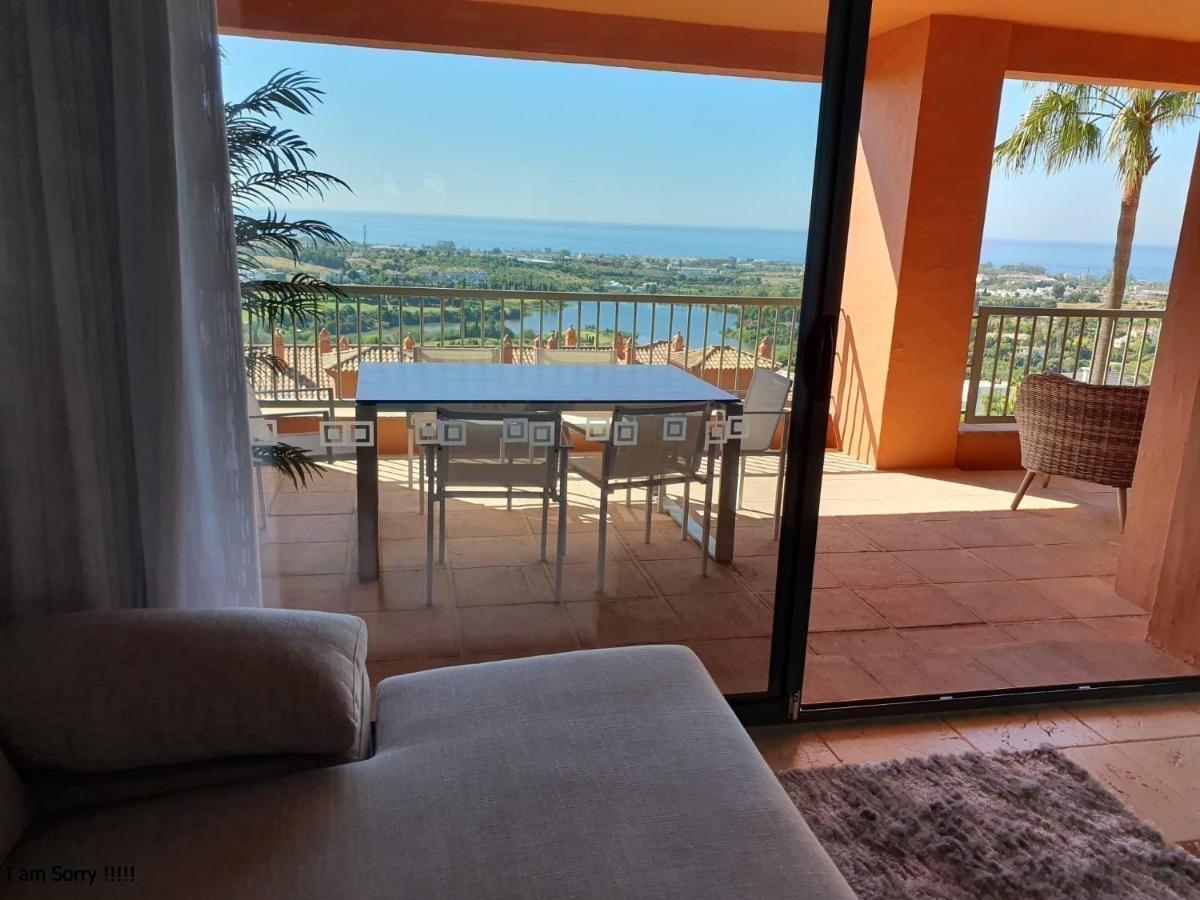Apartment Royal 2 /freewifi,sharedpool,freeparking Málaga