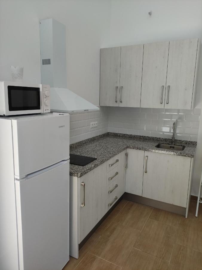 Estudio El Palo Sol Playa Apartment *
