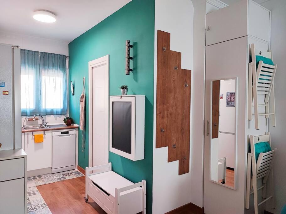 Apartment Bright And Quiet In Malaga