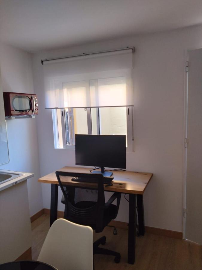 As A Service - Lo Mejor En Centro - Look No Further And Just Book Málaga