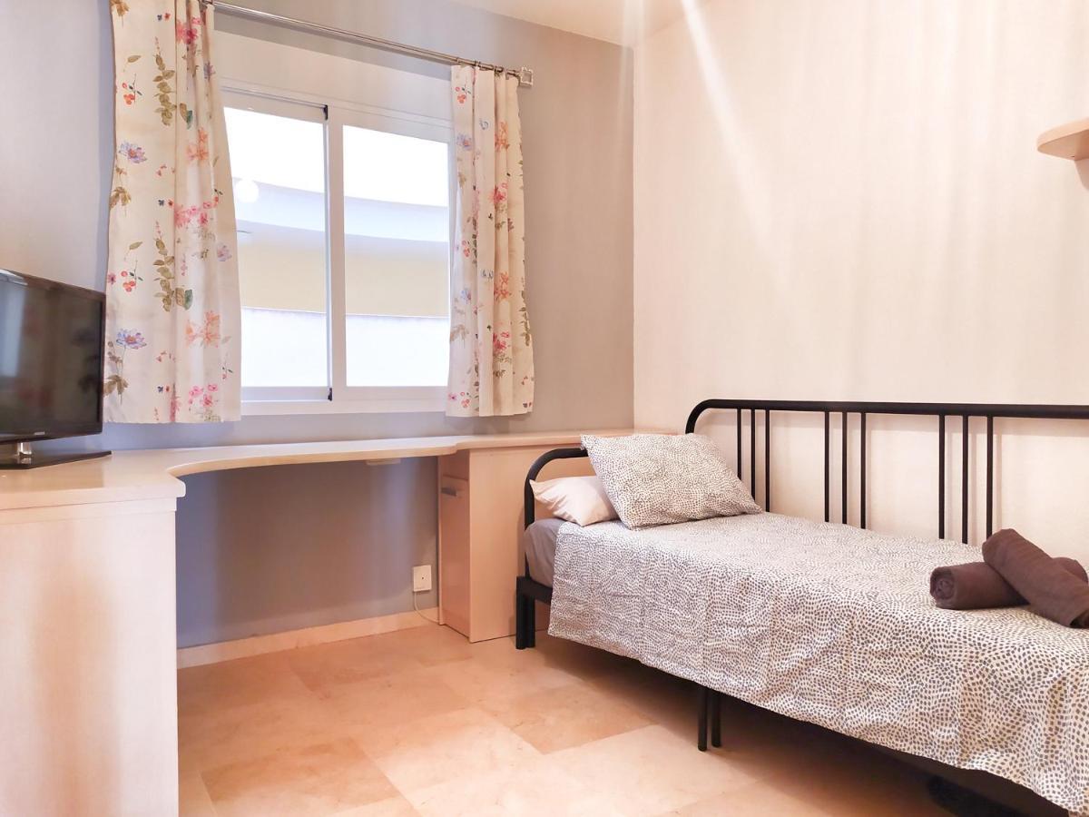 Inmogest - Apartamento Cristina Ii 6 Personas * Málaga