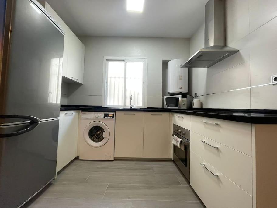 Family Flat Close To The Centre-v-estrell Appartement *