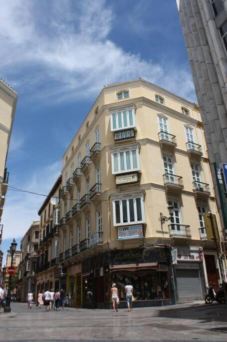Cozy Penthouse Center, Car Park Included-caspal Appartement *