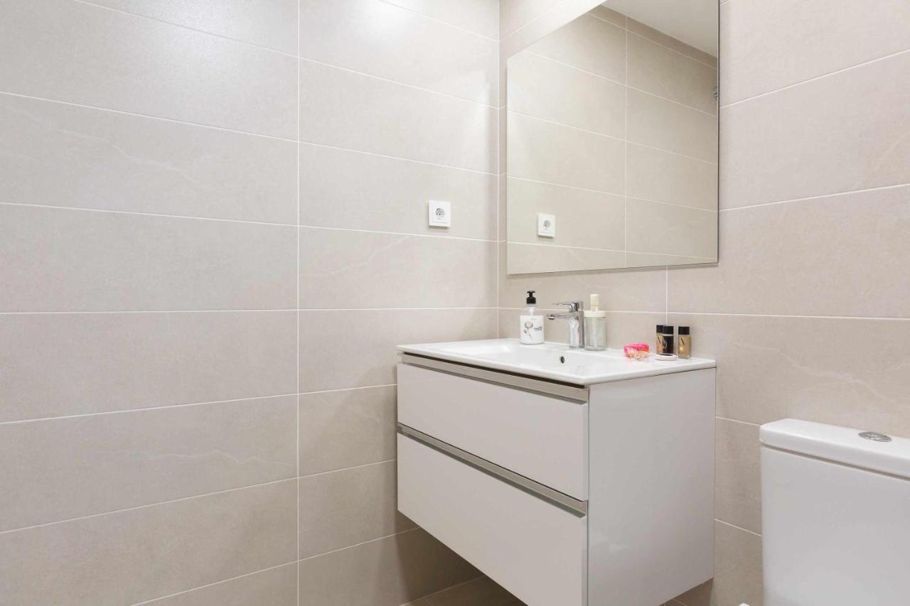 Apartamento Cosmopolitan & *