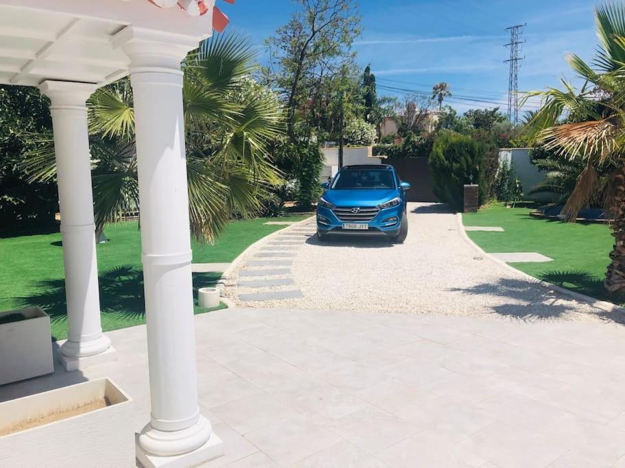 Sunny Mijas With Large Pool Free Parking Semesterbostad Málaga