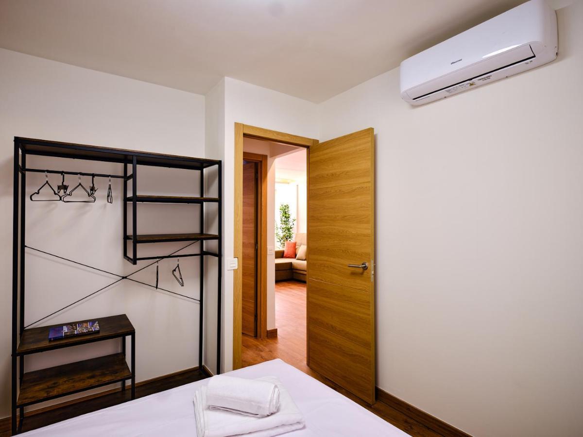 Leo Home- Bright & Centric 3 Bedrooms With Private Parking Included * Málaga