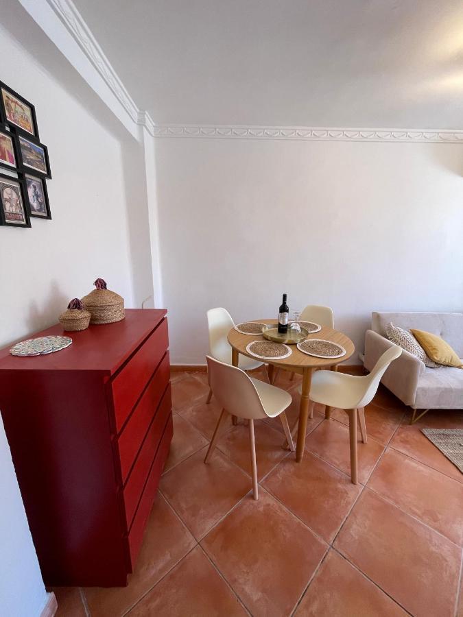 Apartamento Two Bedroom In Center With Views Málaga