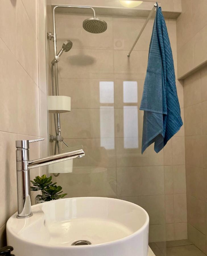 Moderno En Centro-malaga Con Balcon Lejlighed Málaga