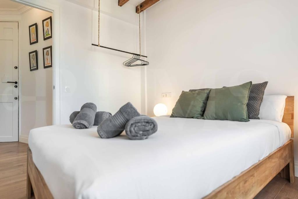 Apartamento Modern Next To The Cervantes Theatre By Rems