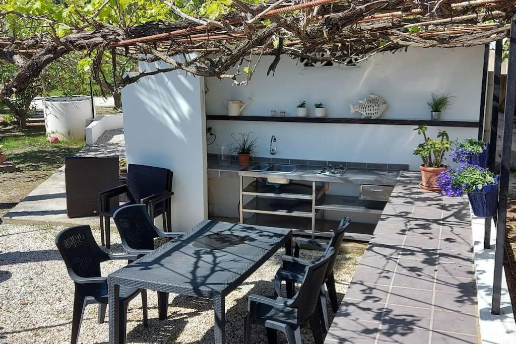 Villa Lovely - Delicious Pool And Padel