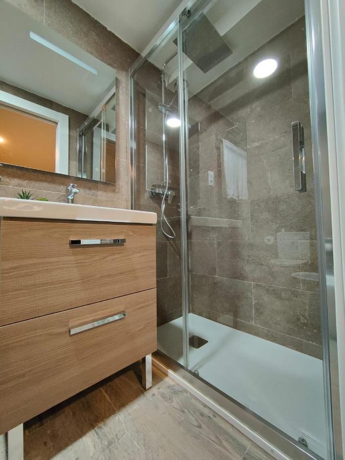 Fermarca De La Torre De Lujo En Apartamento