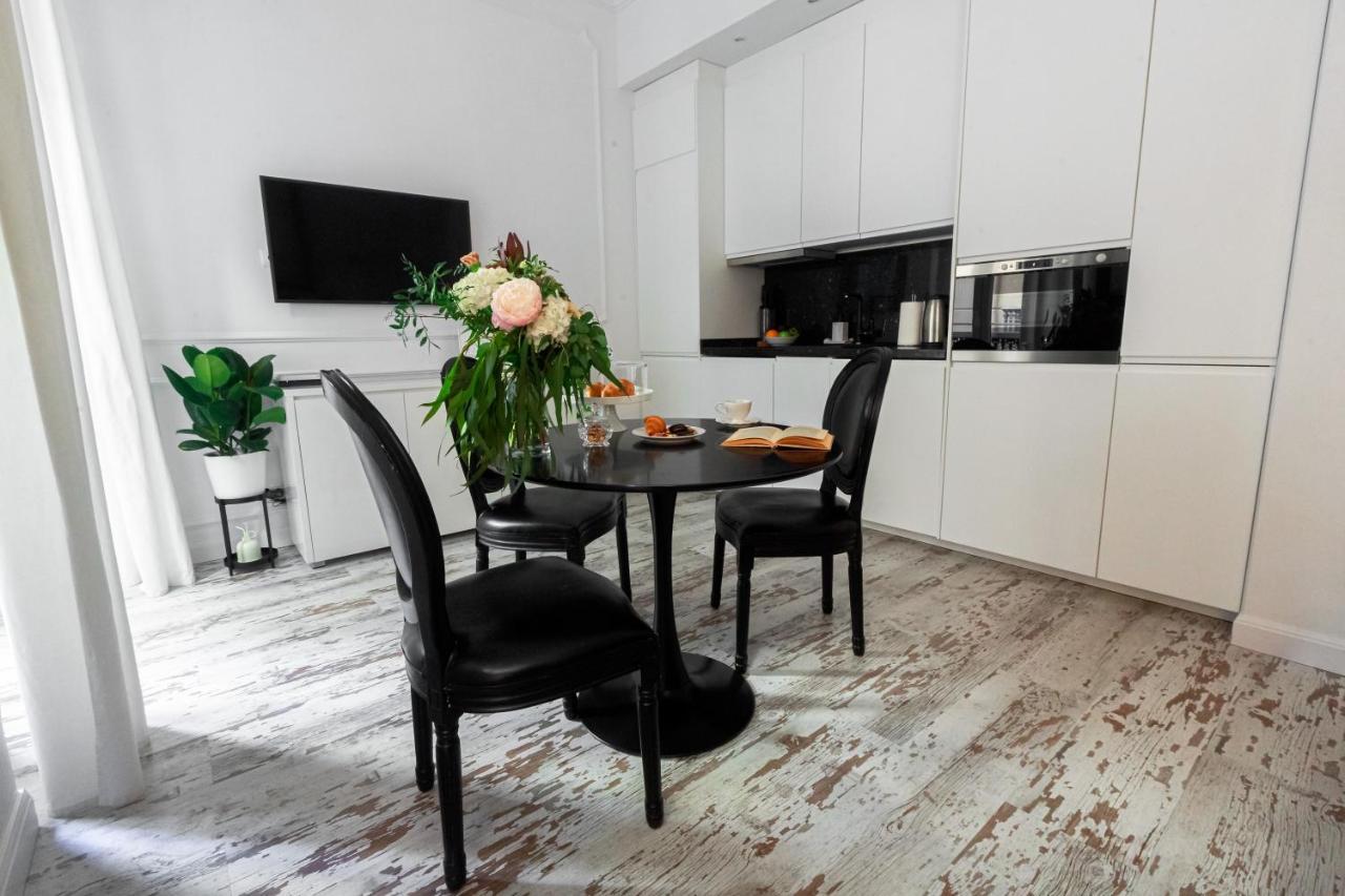 Apartment La Luna In Old Town Of