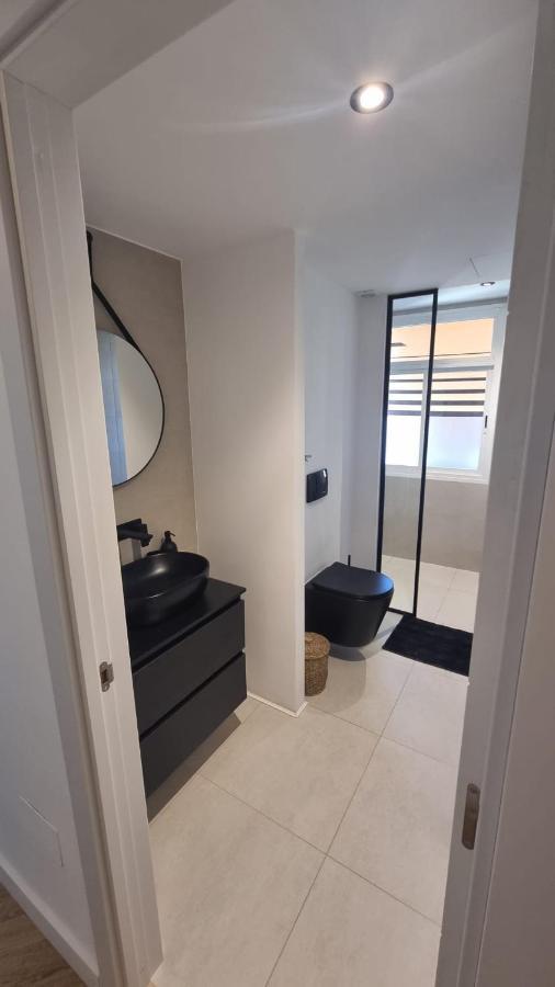 Luxe In Het Centrum Met Gratis Parkeerplek! Leilighet Málaga