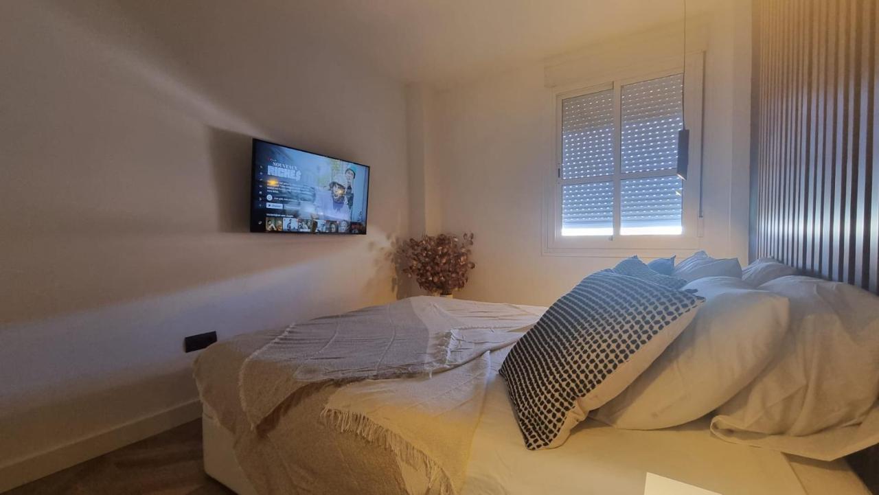 Luxe In Het Centrum Met Gratis Parkeerplek! Leilighet Málaga