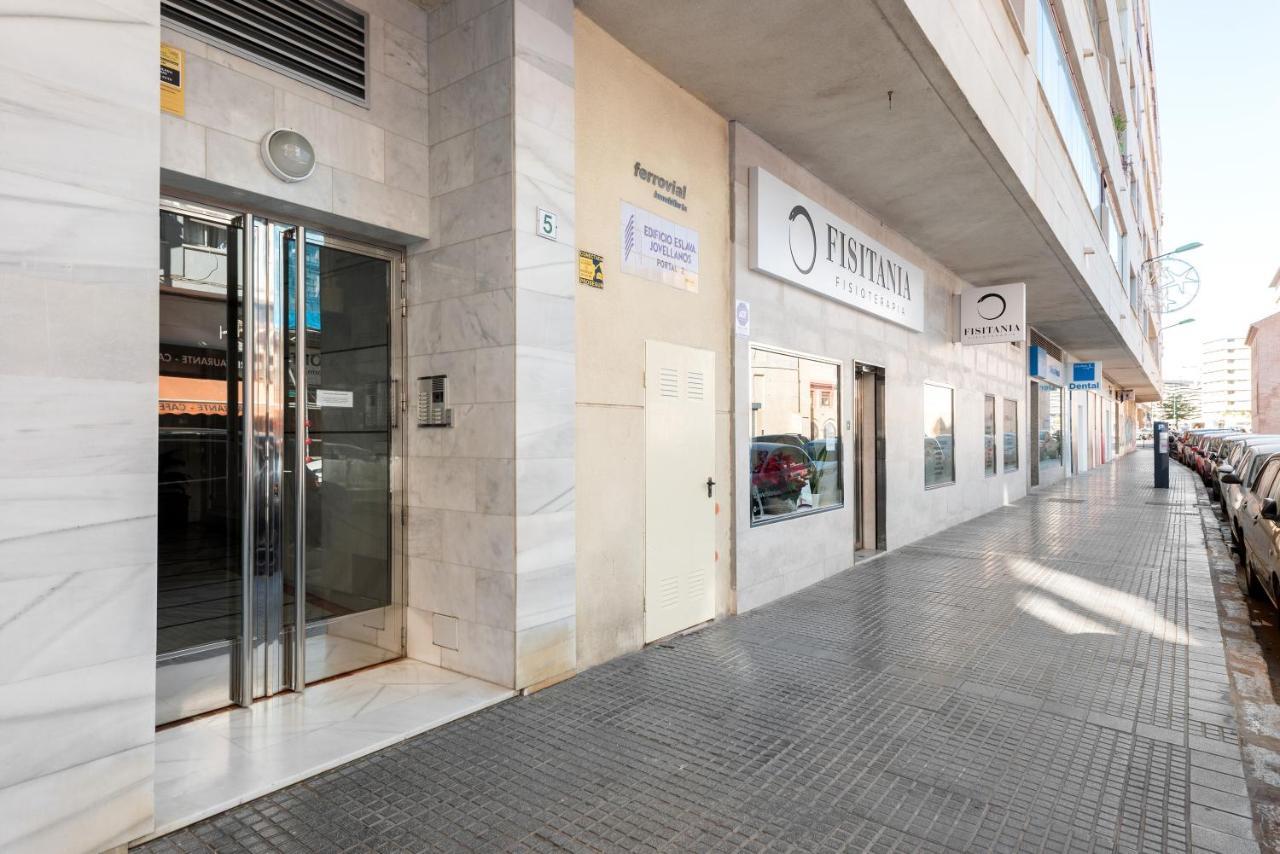 Carmen Estacion * Málaga