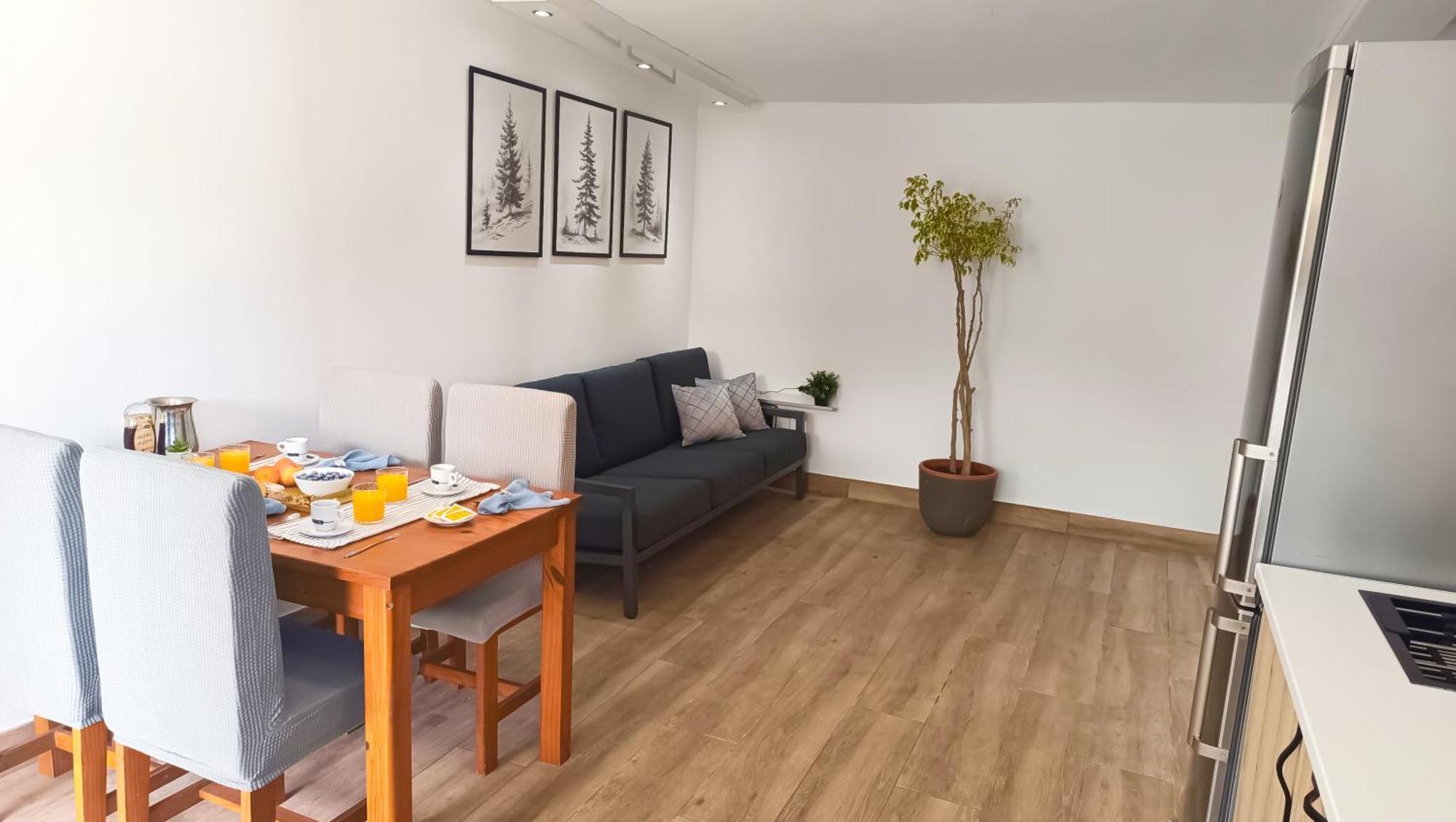 Chalet Bosque10 Piscina Privada Entre La Playa Сasa de vacaciones Málaga