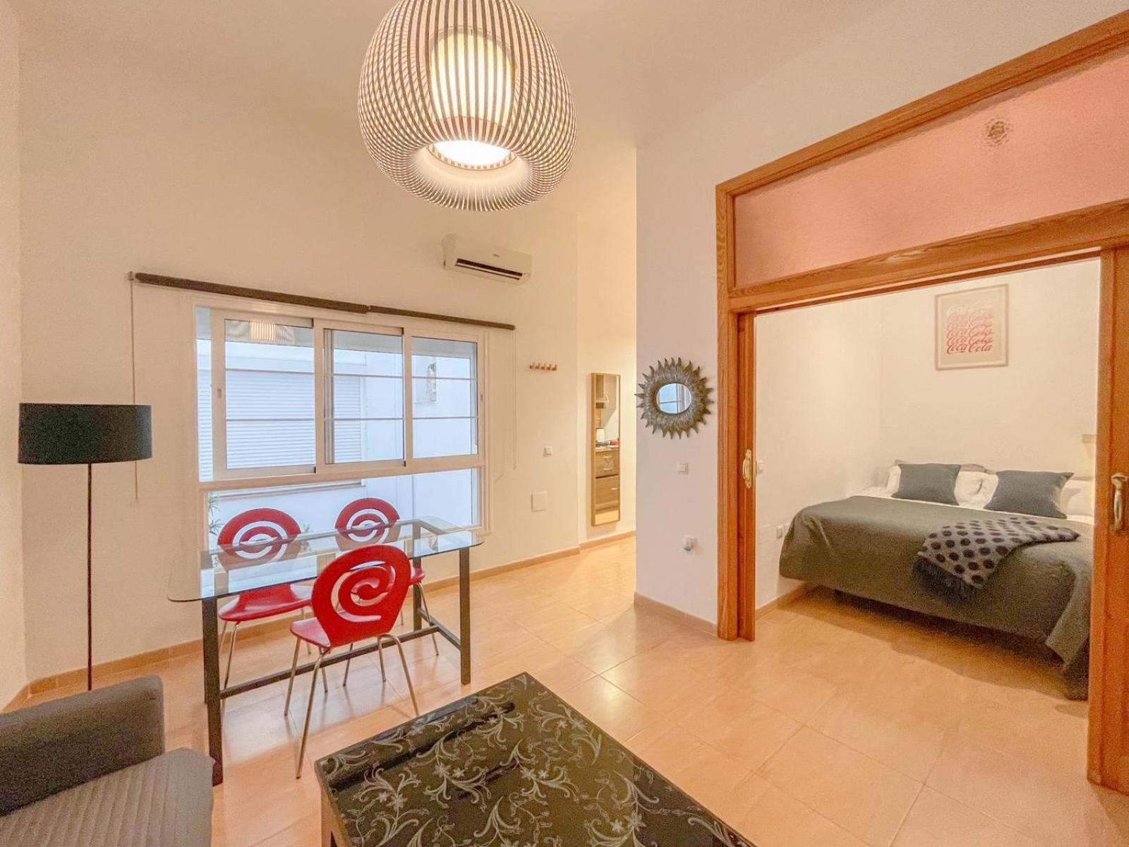 Apartamento Plz De La Merced Solera By Life In Málaga