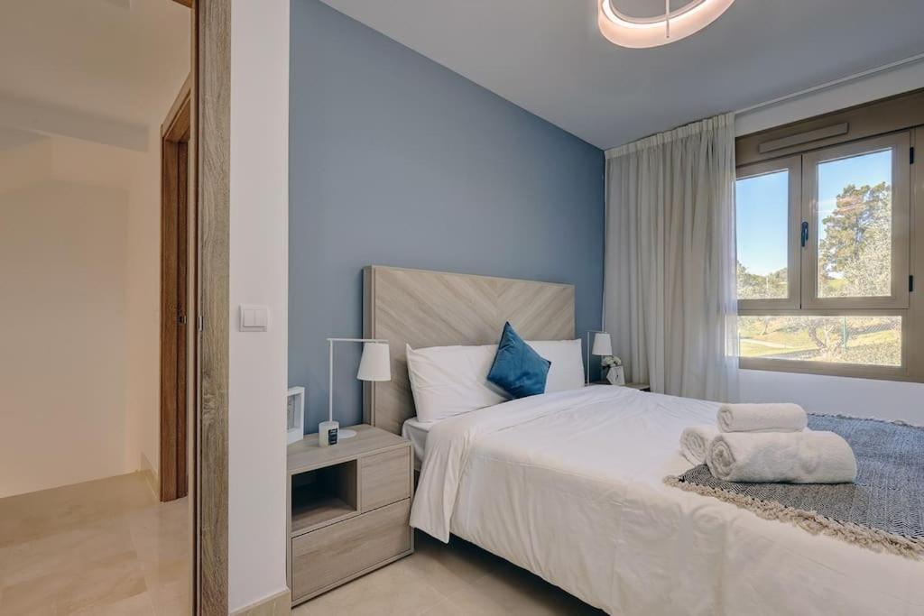 Holiday home 007 Modern 3 Bed Frontline Golf Townhouse In La Cala Golf With Mountain Views Malaga