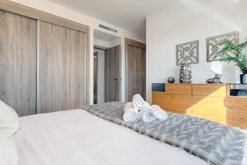 007 Modern 3 Bed Frontline Golf Townhouse In La Cala Golf With Mountain Views Holiday home