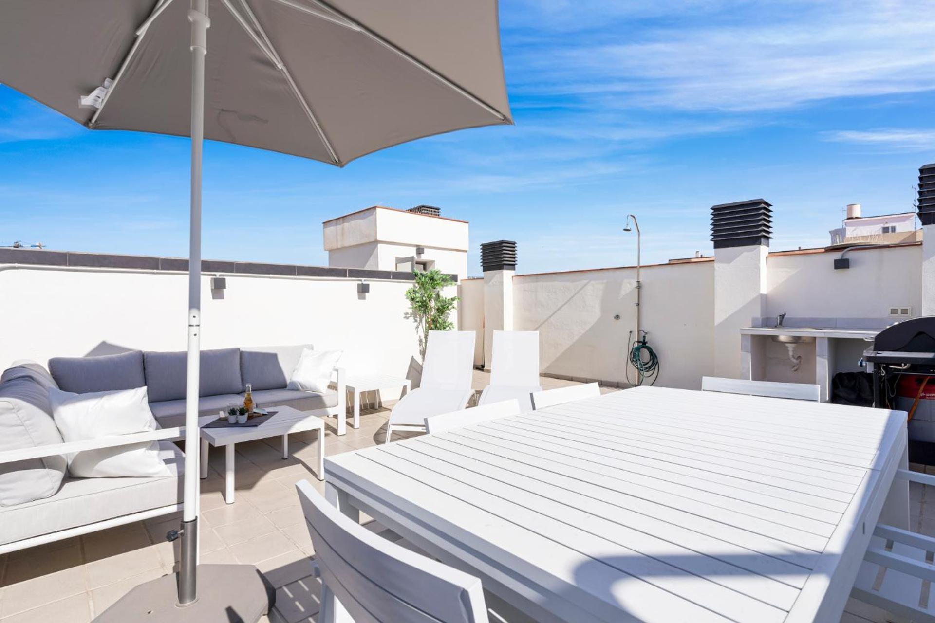 Apartamento Unique Floor In Historic Center By Costarentals - Mal04 *