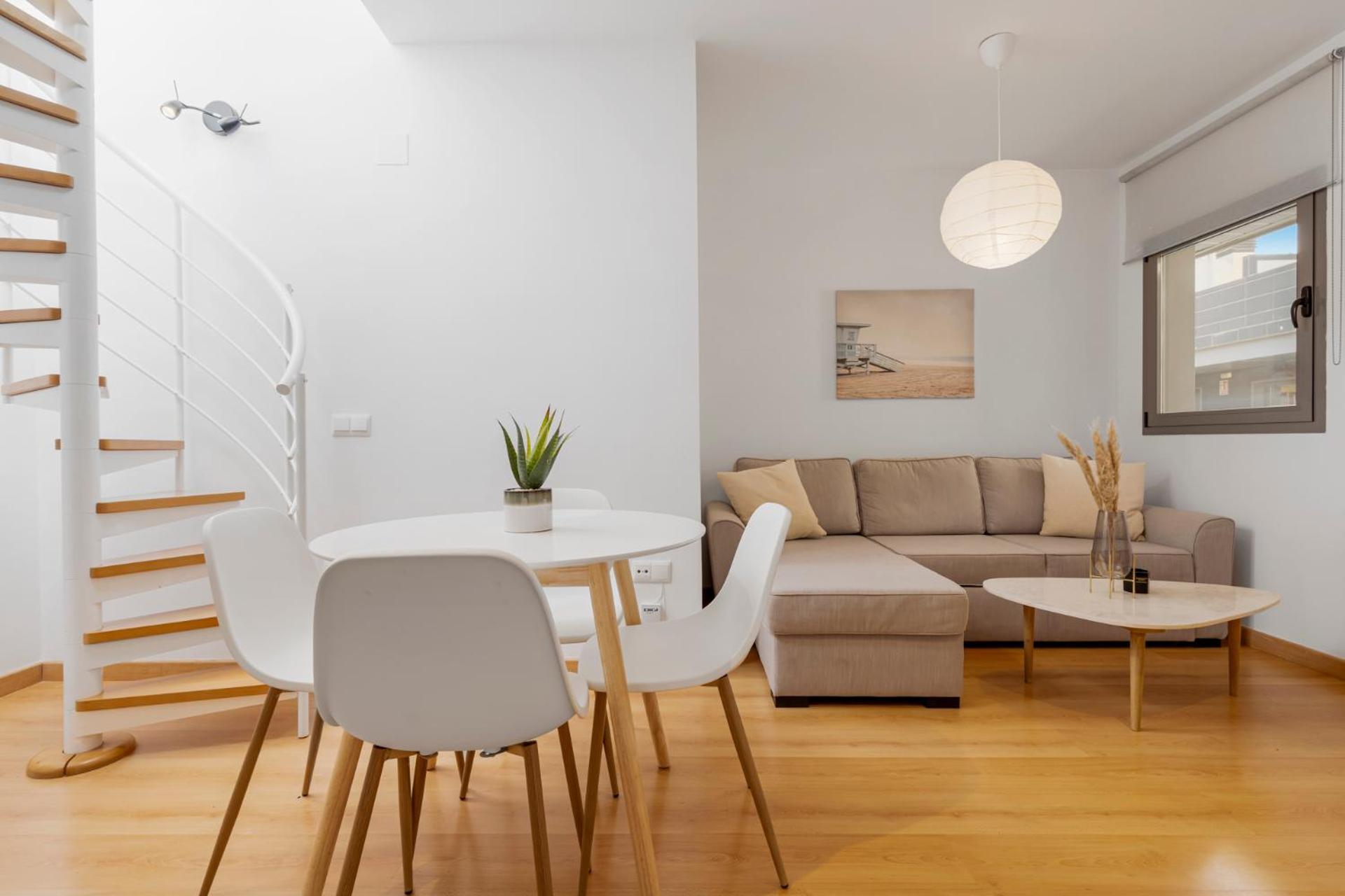 Apartamento Unique Floor In Historic Center By Costarentals - Mal04