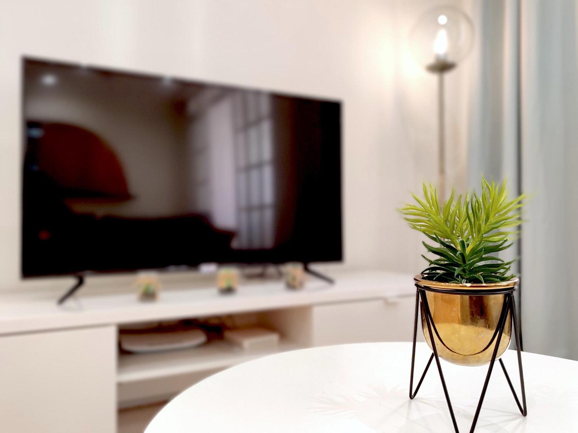 D4: Design & Relax In The Appartement *