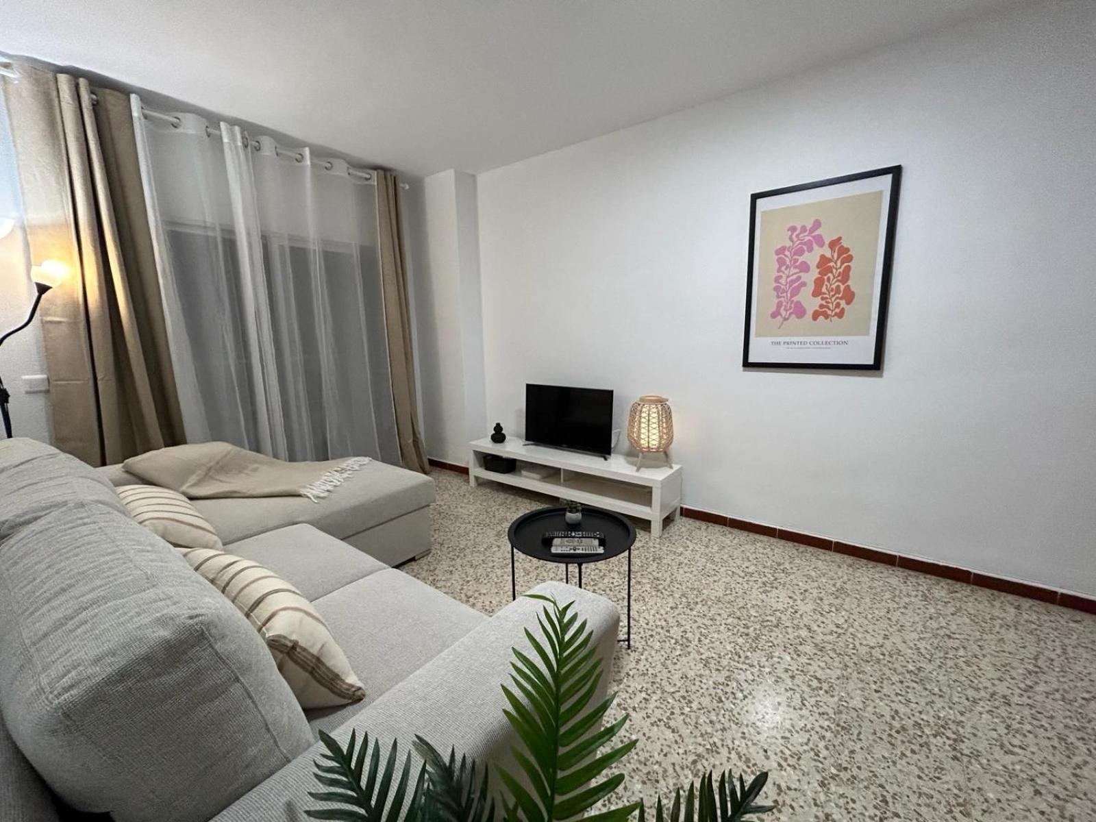 Vialia Piso Centrico Wifi Maria Zambrano Andra *