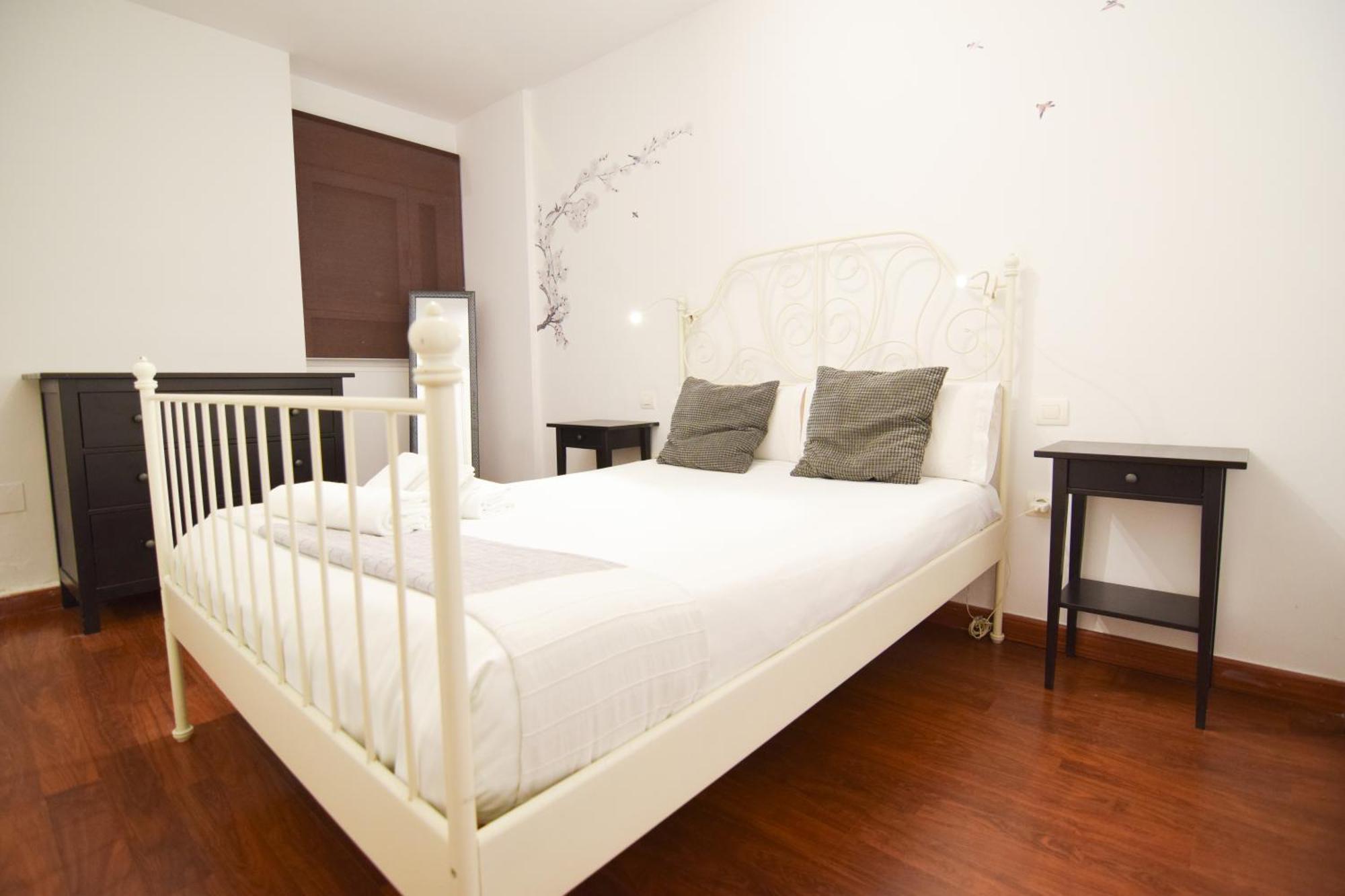 Letmalaga Economy Bishop Orchard *
