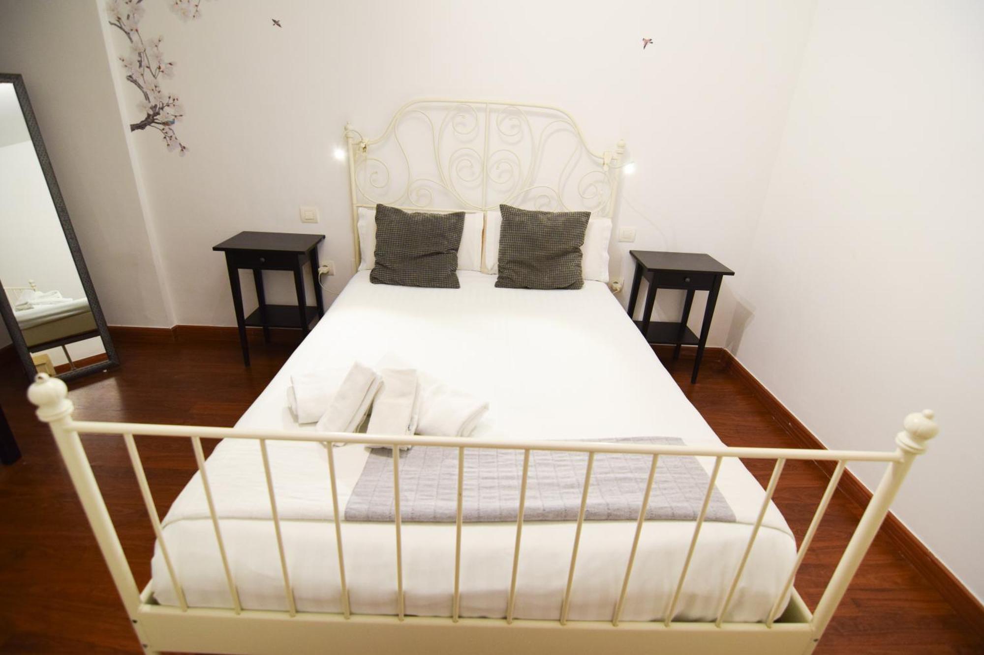 Letmalaga Economy Bishop Orchard Apartment