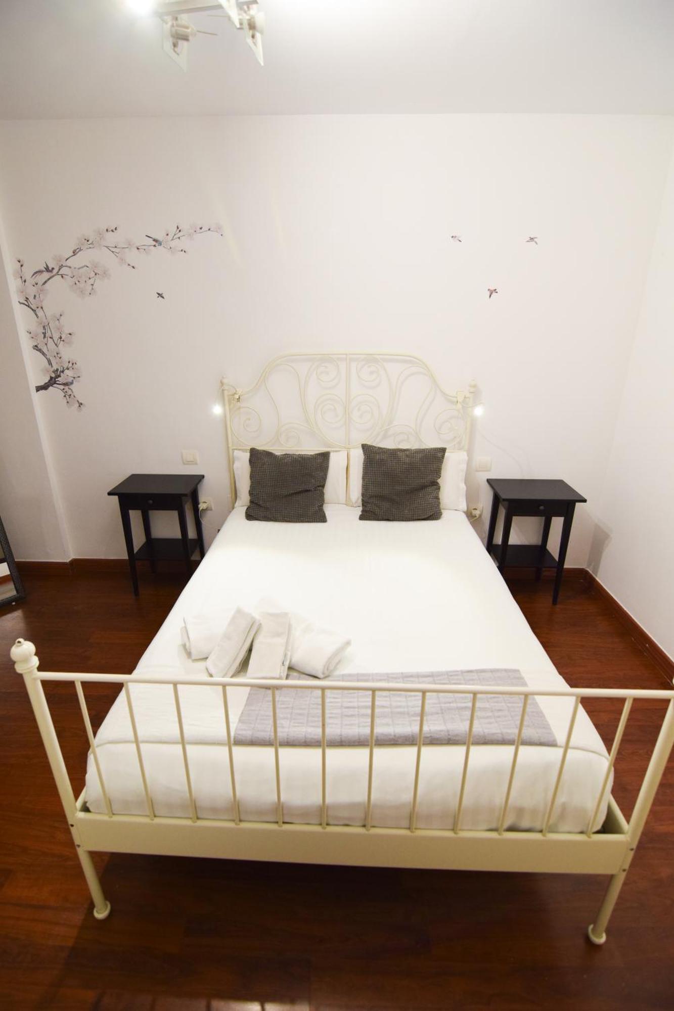 Letmalaga Economy Bishop Orchard Apartment