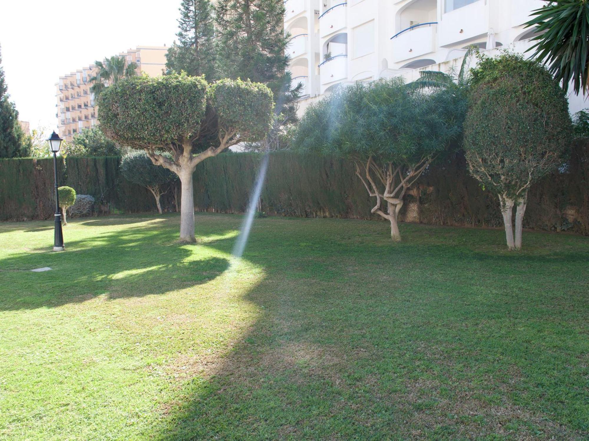 En Malaga, Torremolinos, Cerca De La Playa Feriehus