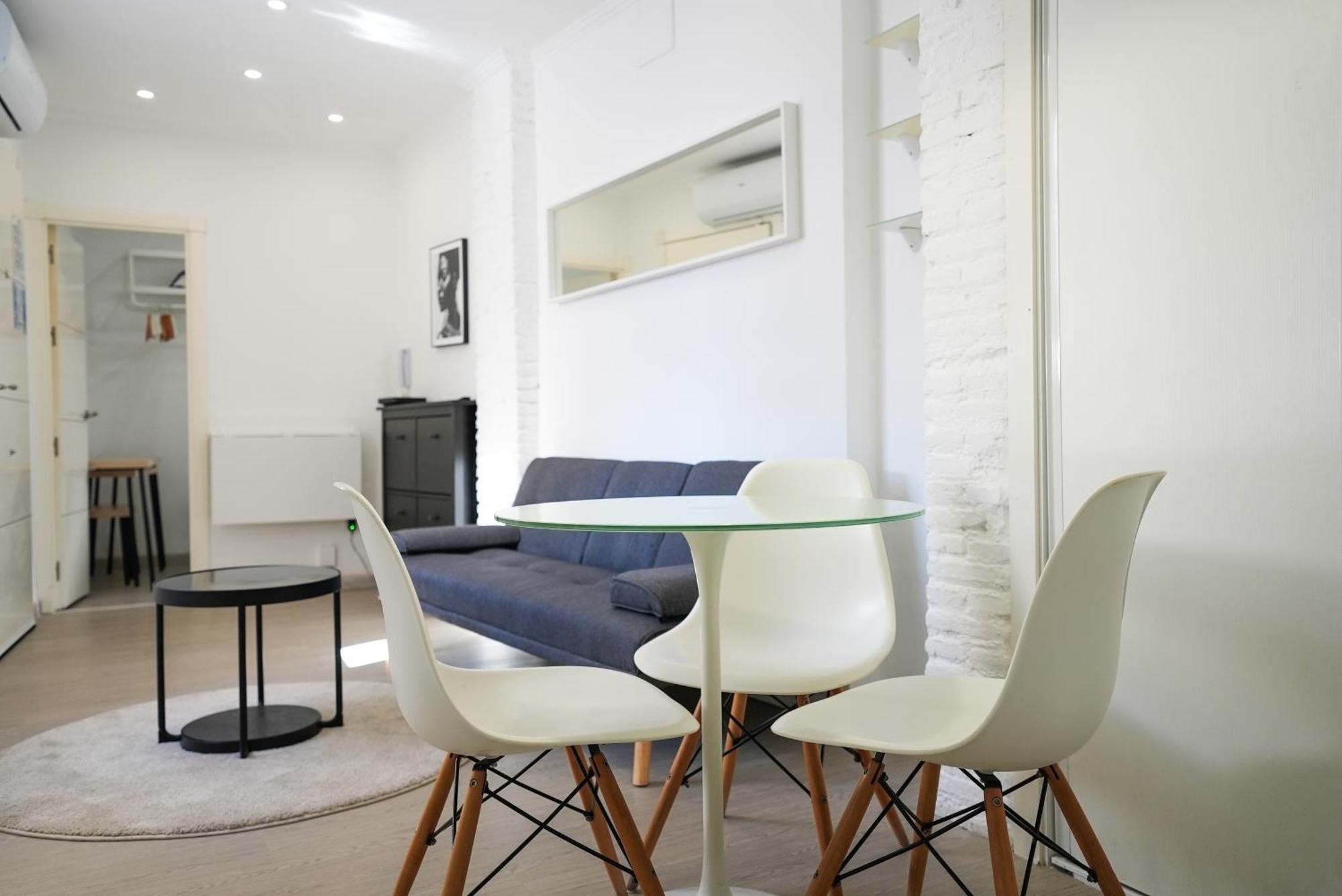 Excellent Location Centro Historico 2 Bed Flat Apartamento Málaga