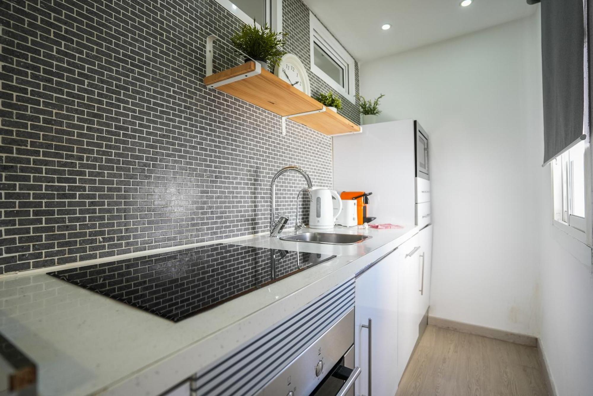 Excellent Location Centro Historico 2 Bed Flat Málaga