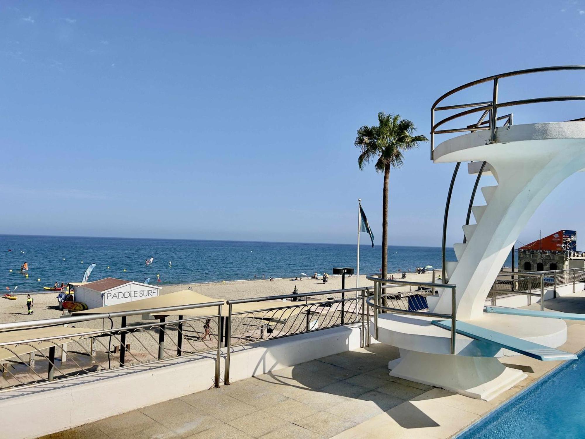 Castle House Luxury Beachfront * Málaga