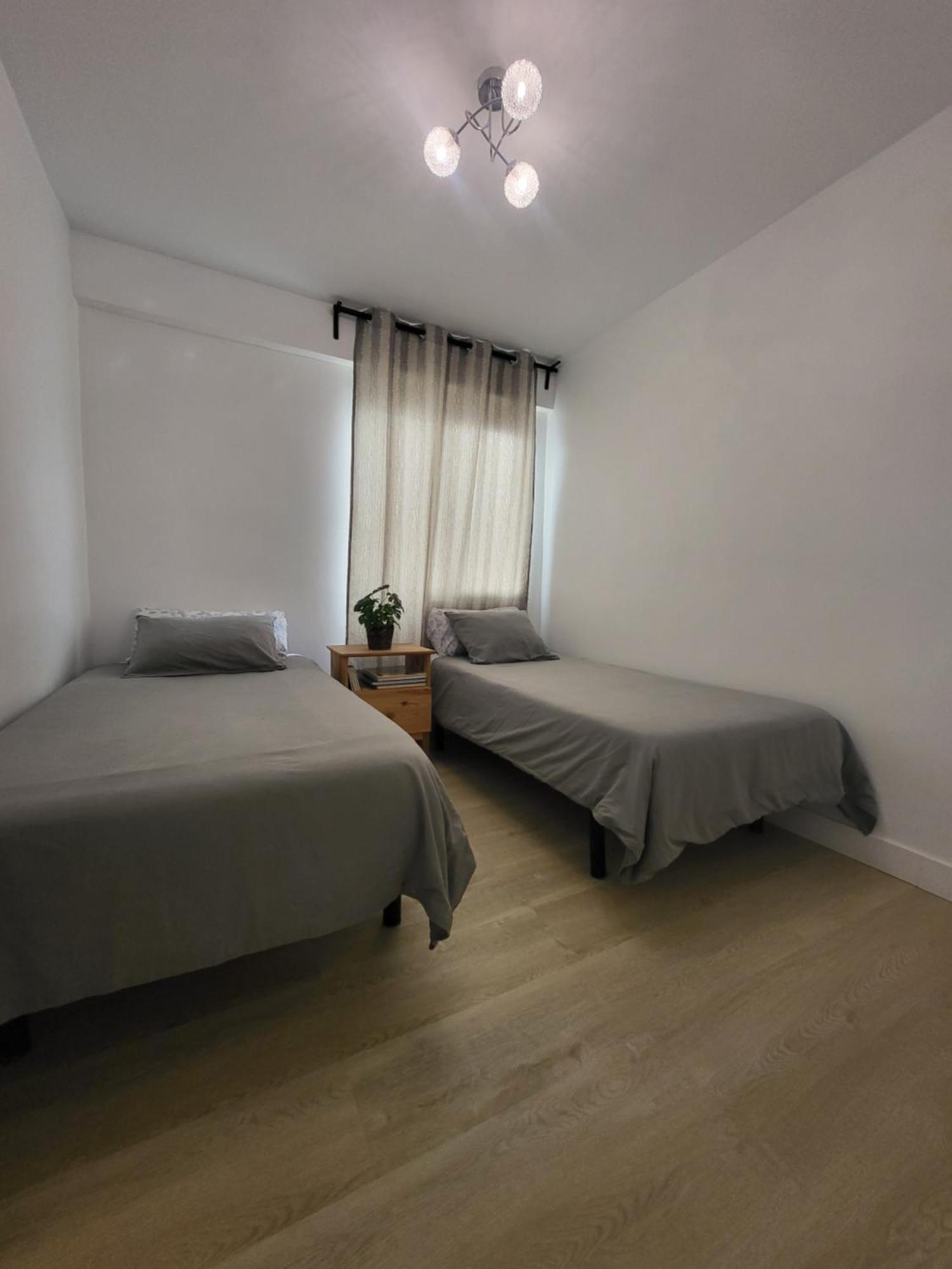 Centre Apartment *