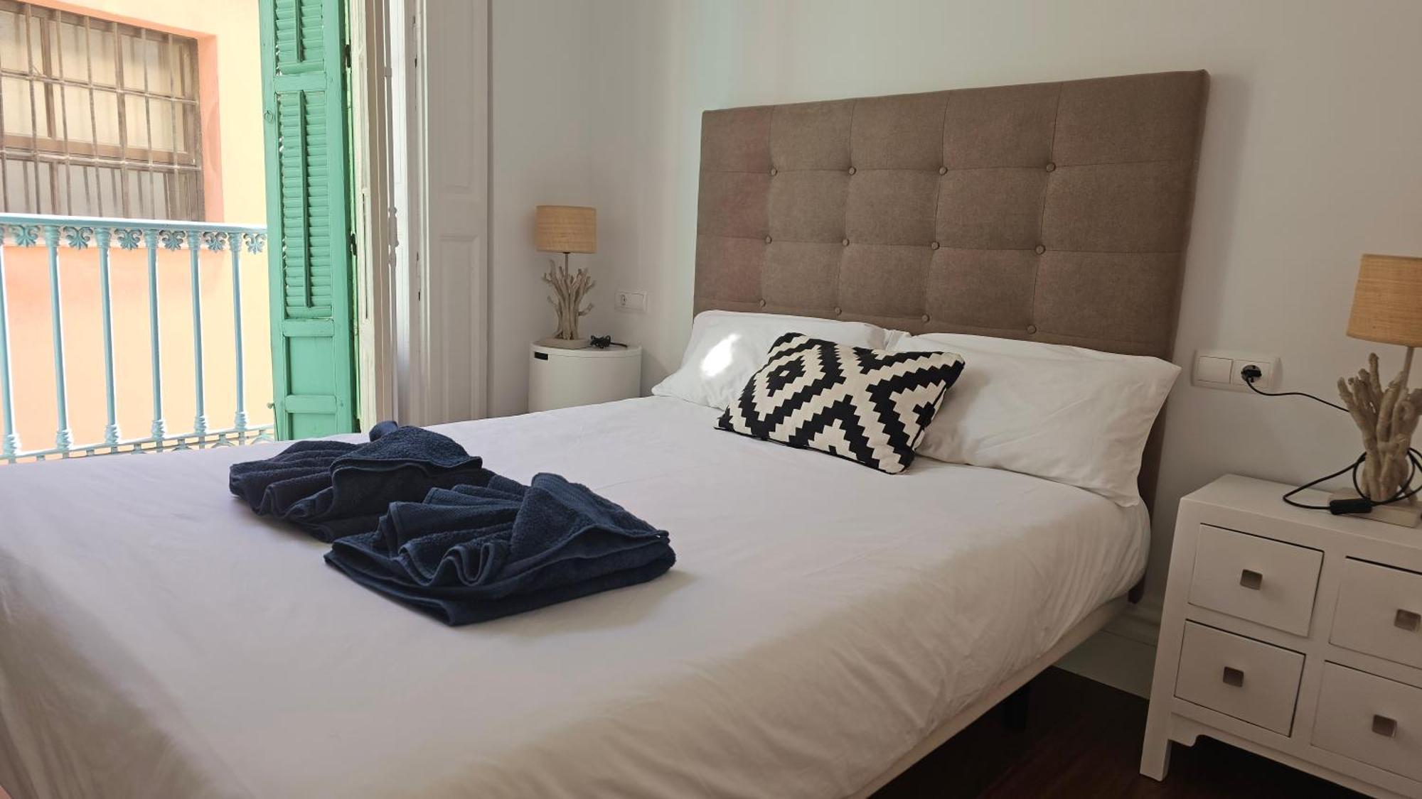 Lejlighed Chic Casa Cathedral At Calle Fresca 2-bedroom In City Center Málaga
